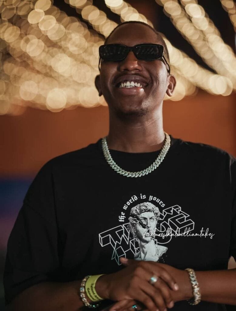 DJ Vanss At An Events (Pictures that William Takes)