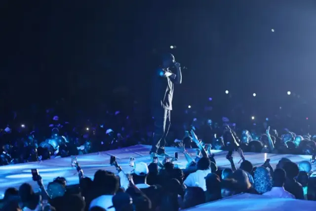 Mike Kayihura thrills fans