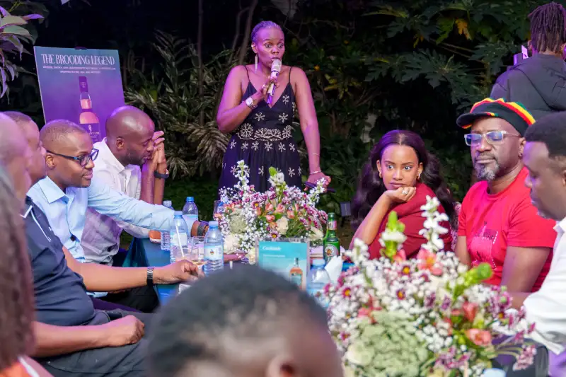 Melanie-Kaita-taking-guests-through-the-drills